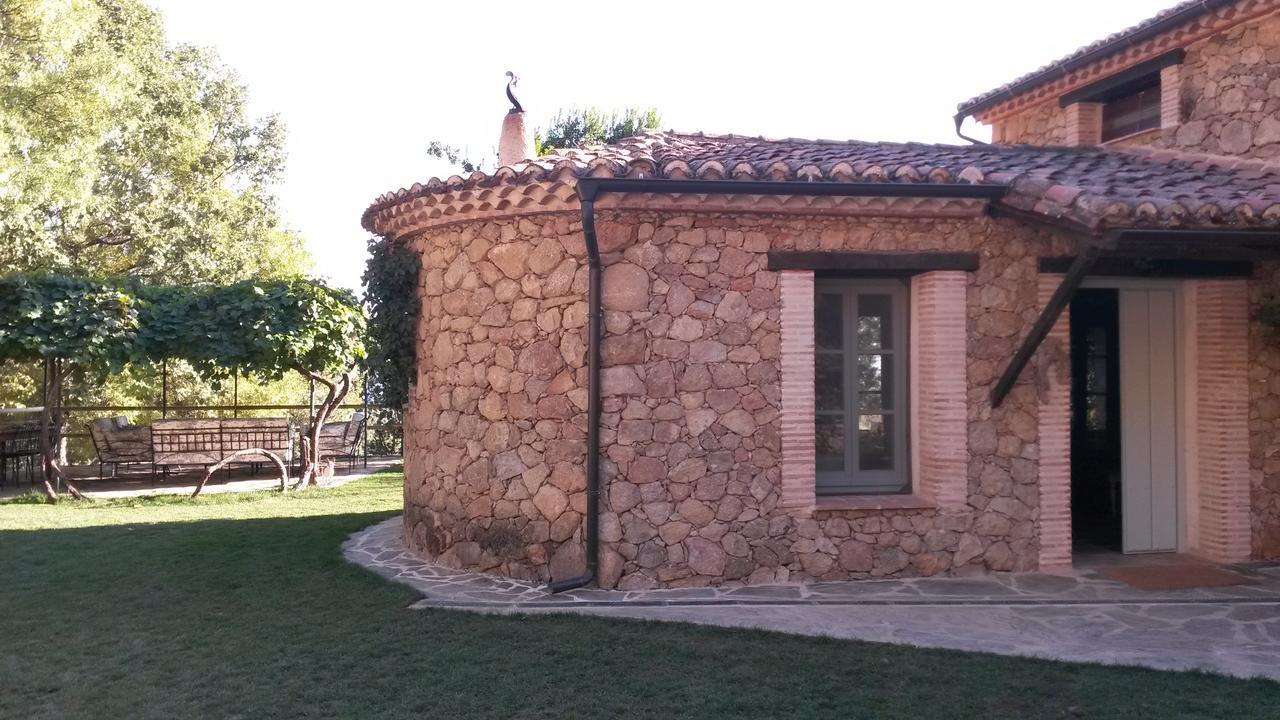 Abejas 1 De El Vergel De Chilla Candeleda Exterior photo